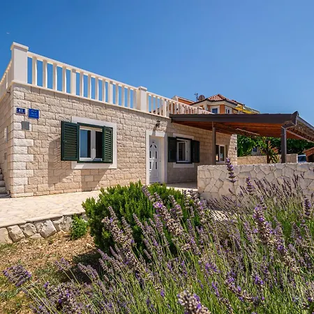Beachfront Villa, 28 Sqm Heated Infinity Pool, Open Sea Sunset Views - Sunset