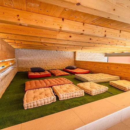 Beachfront Villa, 28 Sqm Heated Infinity Pool, Open Sea Sunset Views - Sunset Nyaraló Sevid