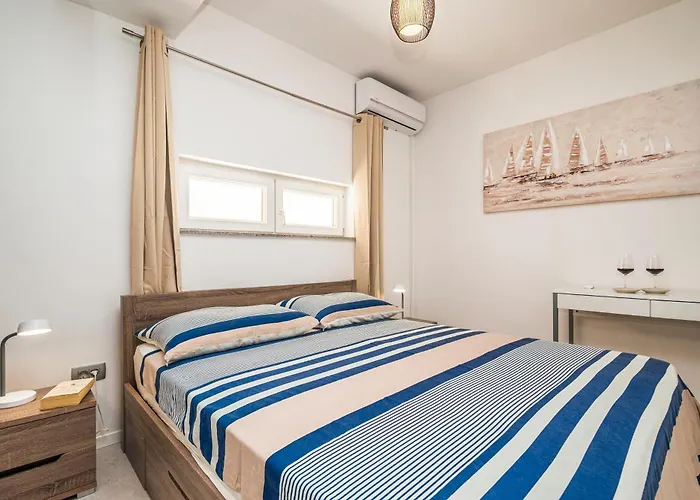 Beachfront Villa, 28 Sqm Heated Infinity Pool, Open Sea Sunset Views - Sunset