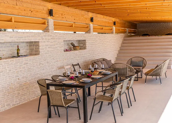 Beachfront Villa, 28 Sqm Heated Infinity Pool, Open Sea Sunset Views - Sunset *